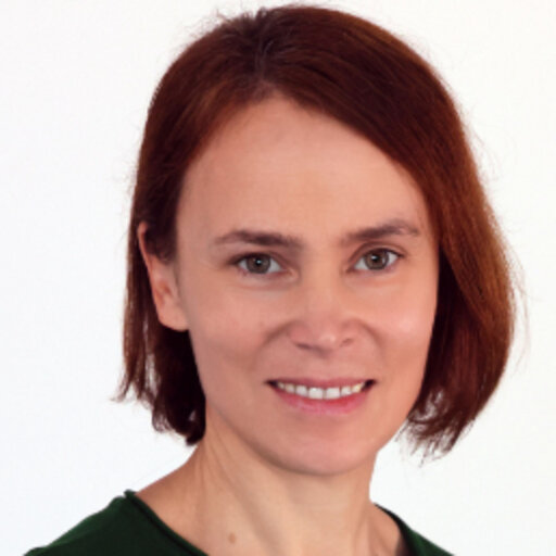 dr. Brigita Gajšek